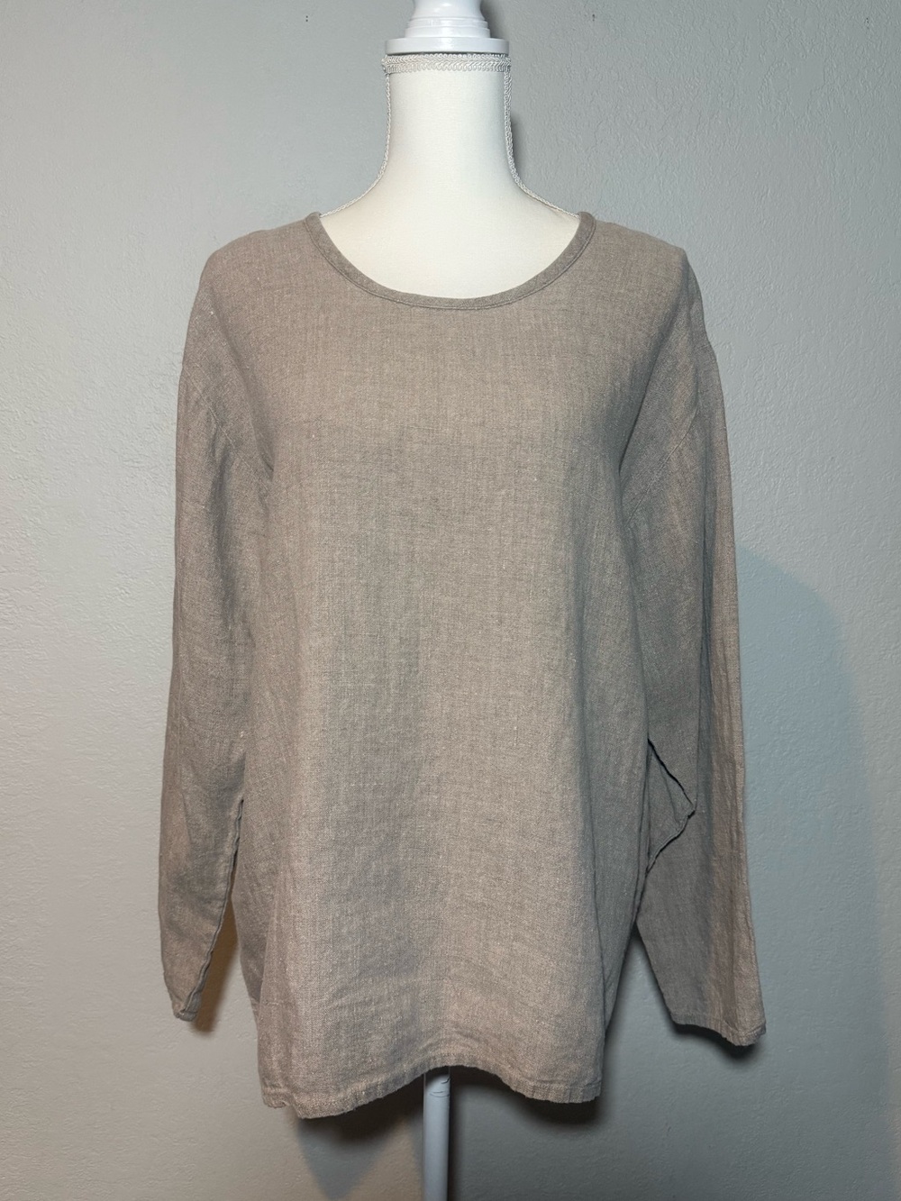Flax - 100% Linen Oatmeal Color Pullover Long Sleeve Shirt/Top/Blouse Size Small